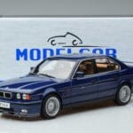 BMW Alpina B10 4.6 E34 Blau MCG 1:18
