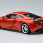 McLaren McLaren MP4-12C Coupé Mit Stig Top Gear Figur Minichamps 1:18 1:18 Metall