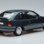 Opel Opel Kadett E GSi Blau Metallic Norev 1:18 1:18 Metall