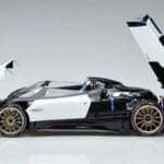Pagani Pagani Zonda HP Barchetta Karbon Weiß LCD 1:18 1:18 Metall