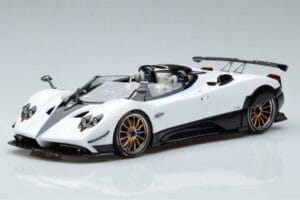 Pagani Zonda HP Barchetta Karbon Weiß LCD 1:18